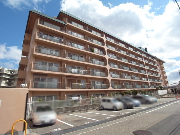 シティー逆瀬川