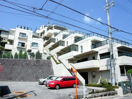ライオンズマンション雲雀丘花屋敷