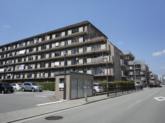 ファミリープラザ宝塚C棟