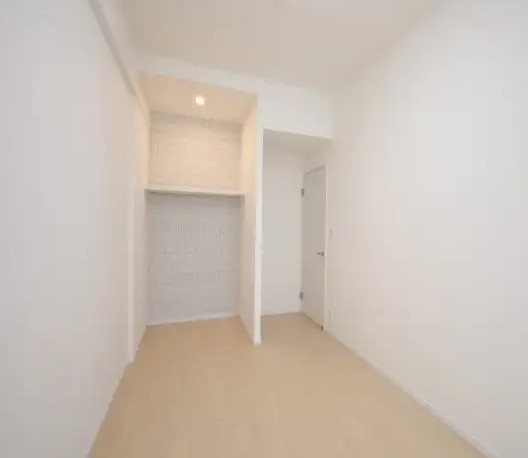 �t�@�~�[���t����U�E�K�[�f��