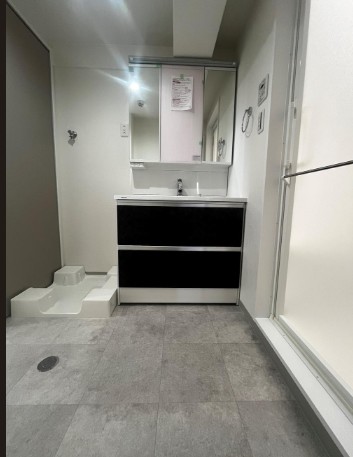 �O�����E�h���[����ː��r�_